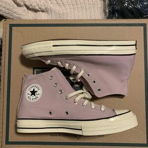 NWOT Never worn Converse Unisex High-Top Sneakers